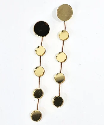 Χειροποίητα σκουλαρίκια bubbles σε άσπρο και χυσό χρώμα από plexi glass. Διαστασεις 12εκ.