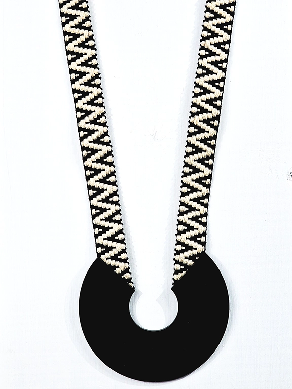 Κολιέ πέταλο μαύρο plexi glass - Image 4