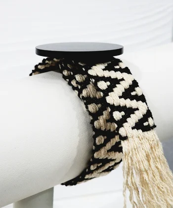 Alternative view of Βραχιόλι bohemian twist μαύρο plexi glass